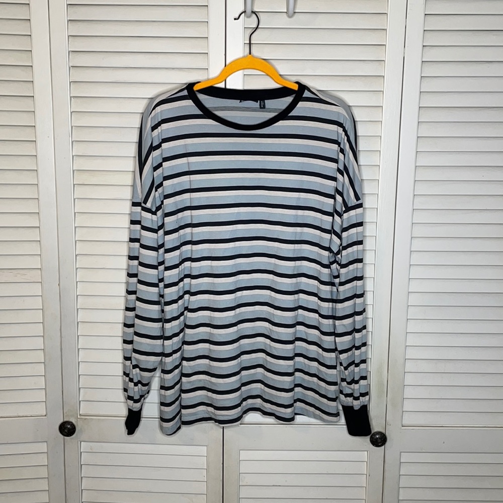 Long sleeve striped shirt